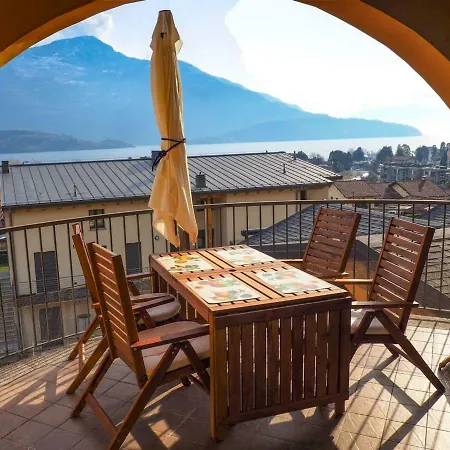 Azzurro Ferienwohnung Domaso